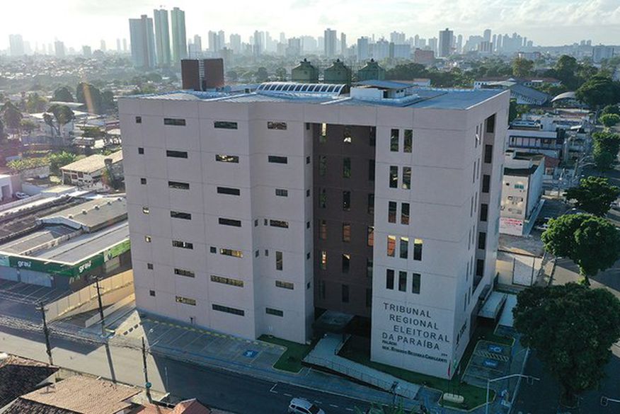 TRE inicia amanhã envio de mais de 9.600 urnas eletrônicas para zonas eleitorais na Paraíba