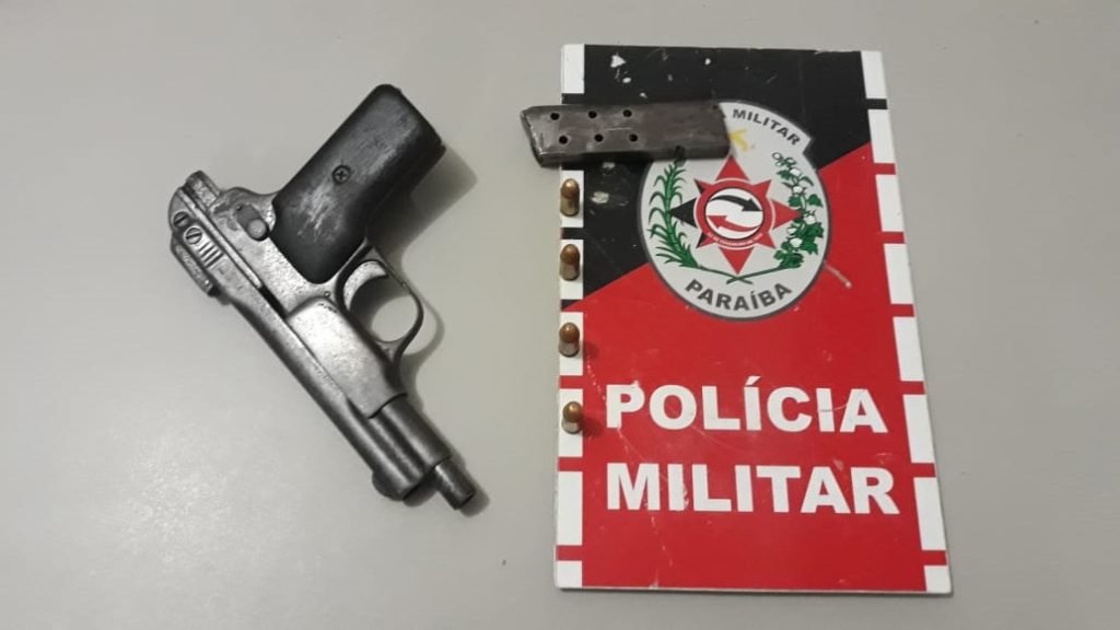 PM apreende arma de fogo na cidade de Pombal