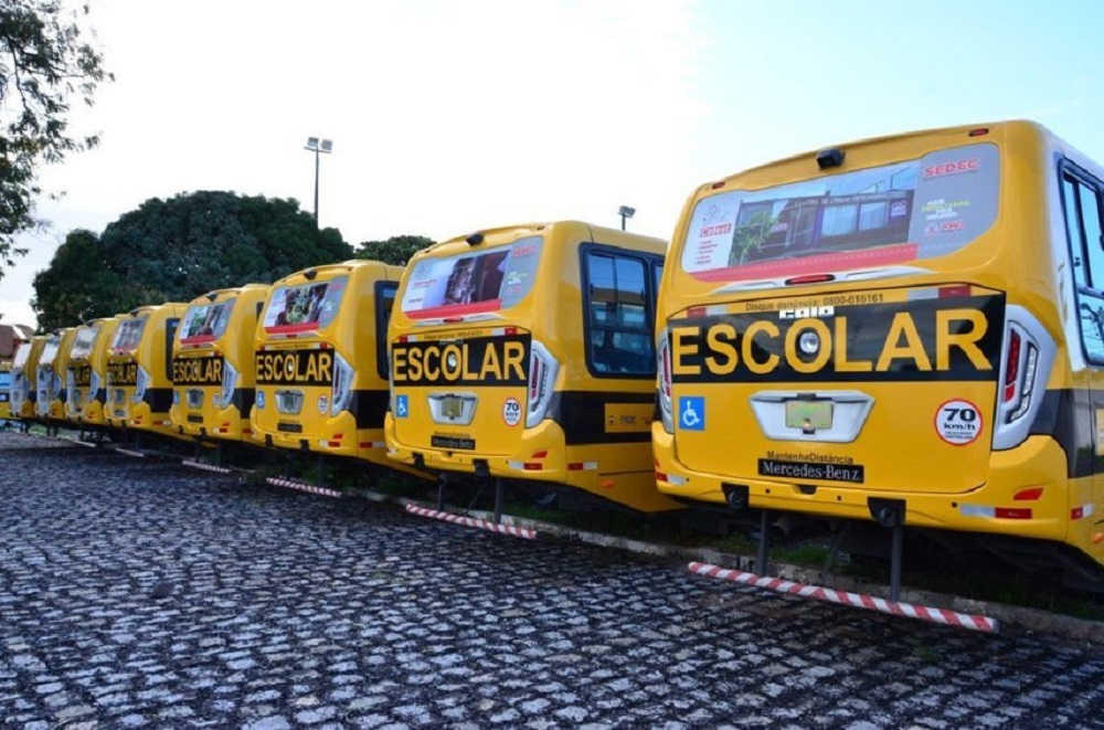 Promotoria recomenda normalização dos veículos escolares do município de Lagoa