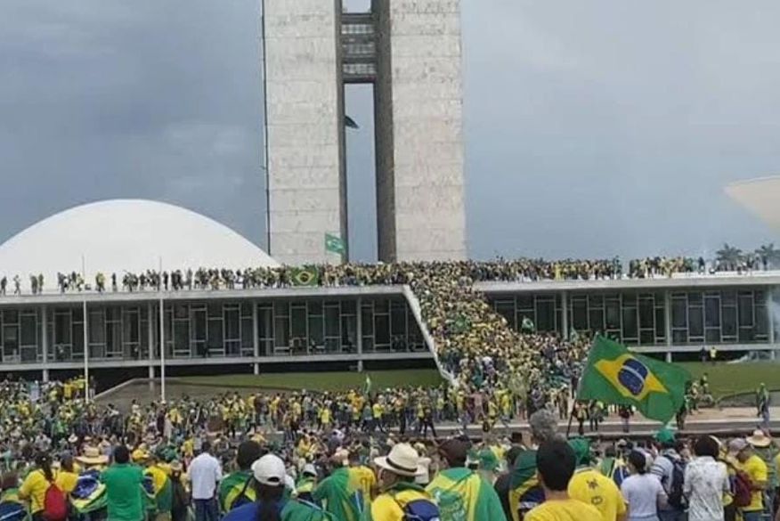 Cerca de 50 paraibanos são presos em Brasília após atos golpistas; familiares tentam ajudá-los