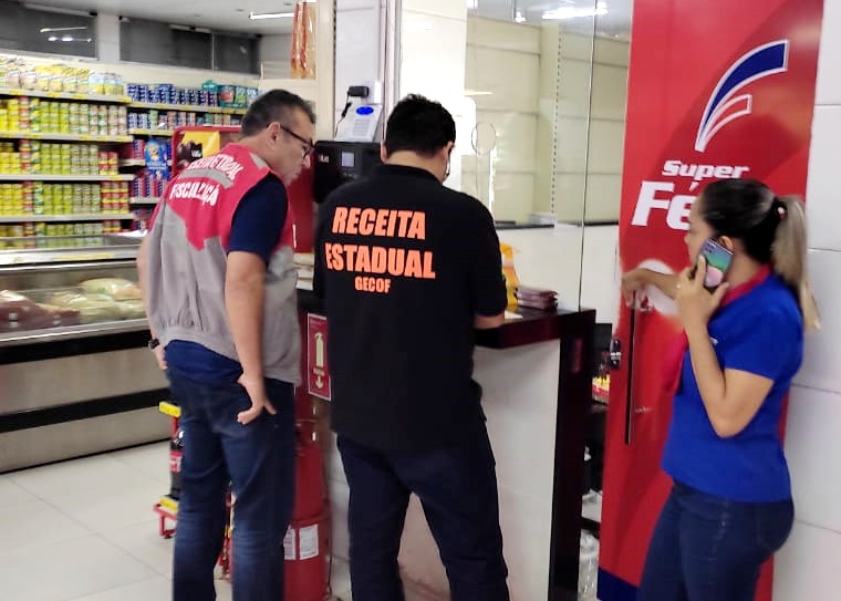 Empresas do ramo de supermercados estabelecidas em Pombal e outras cidades do Sertão são alvos de operação