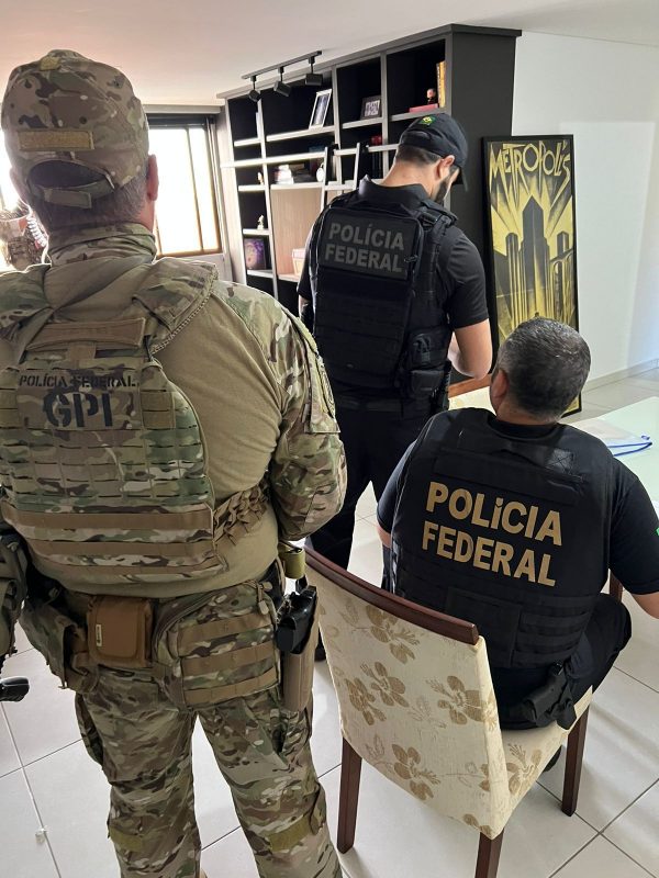 PF deflagra operação em Campina Grande contra lavagem de dinheiro e compra de voto