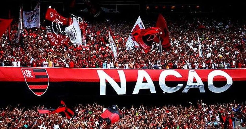 Flamengo decola para o Marrocos com festa da torcida no aeroporto