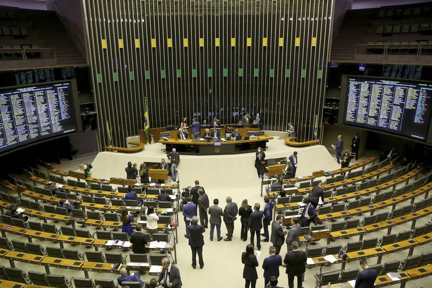 Urgência do PL das Fake News é aprovada; confira como votou a bancada paraibana