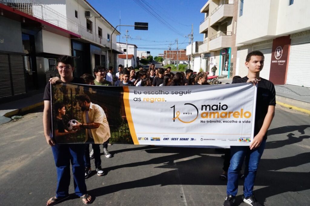 Secretaria de Mobilidade Urbana de São Bento encerra Campanha do “Maio Amarelo” com Desfile Educativo sobre Consciência no Trânsito
