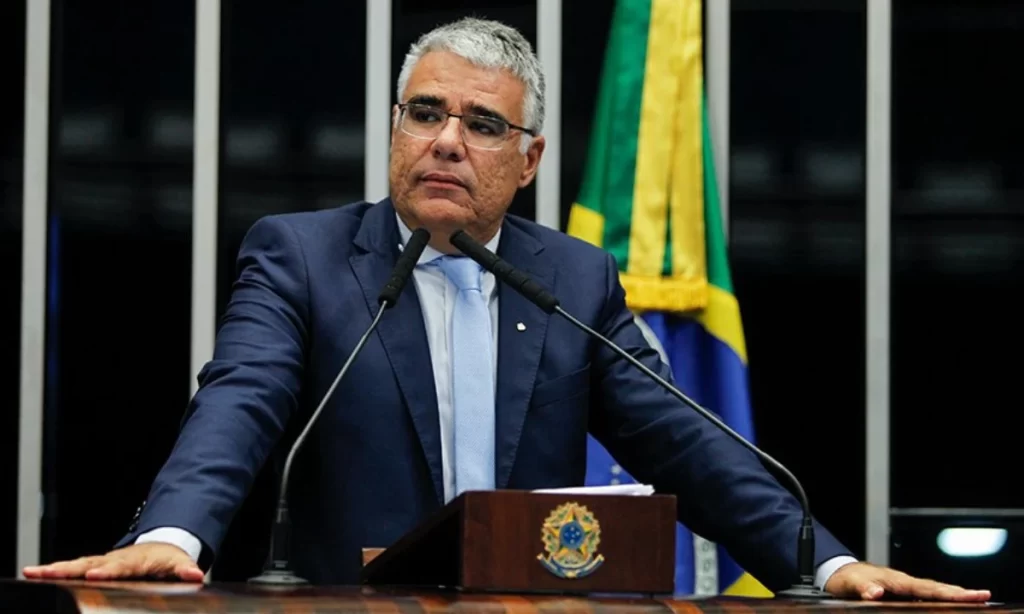 Girão volta a defender impeachment de ministro do STF Roberto Barroso