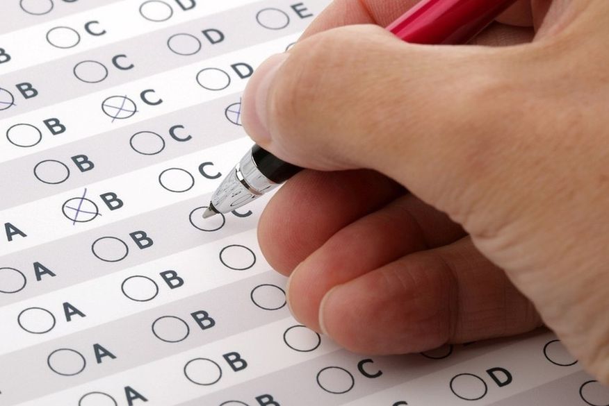 Três concursos com mais de 1,2 mil vagas encerram inscrições este mês na Paraíba; veja os prazos