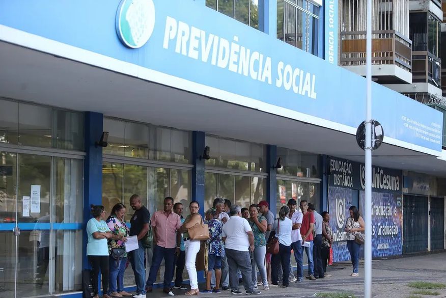 INSS começa a ligar hoje para segurados anteciparem perícia