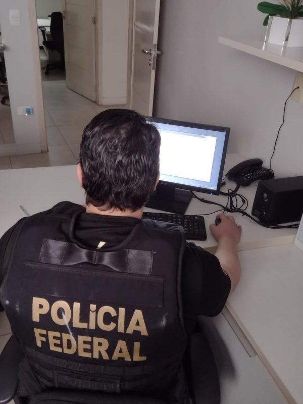 Operação da PF apura suspeita de fraudes de exames na Prefeitura de Juazeirinho
