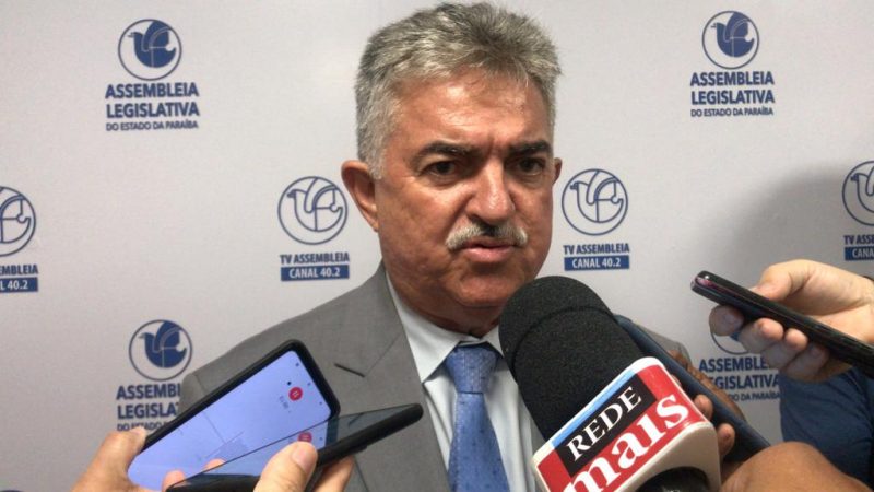 João diz que oposição quer transformar CPI do Padre Zé em fato político