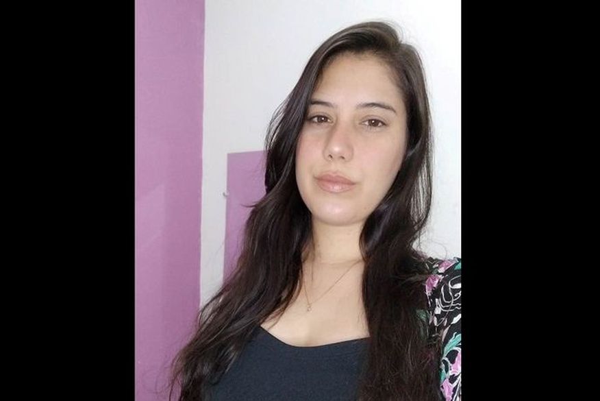 Mulher é encontrada morta e com as mãos amarradas dentro de casa, no Sertão