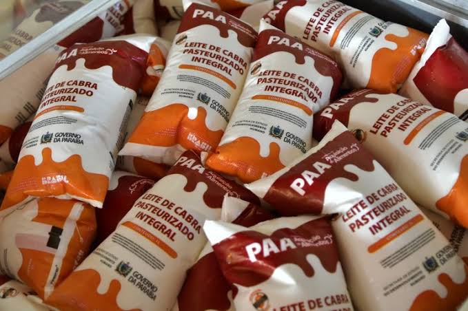 Distribuição de leite aos beneficiários do Bolsa família começa nesta quarta-feira, em Pombal