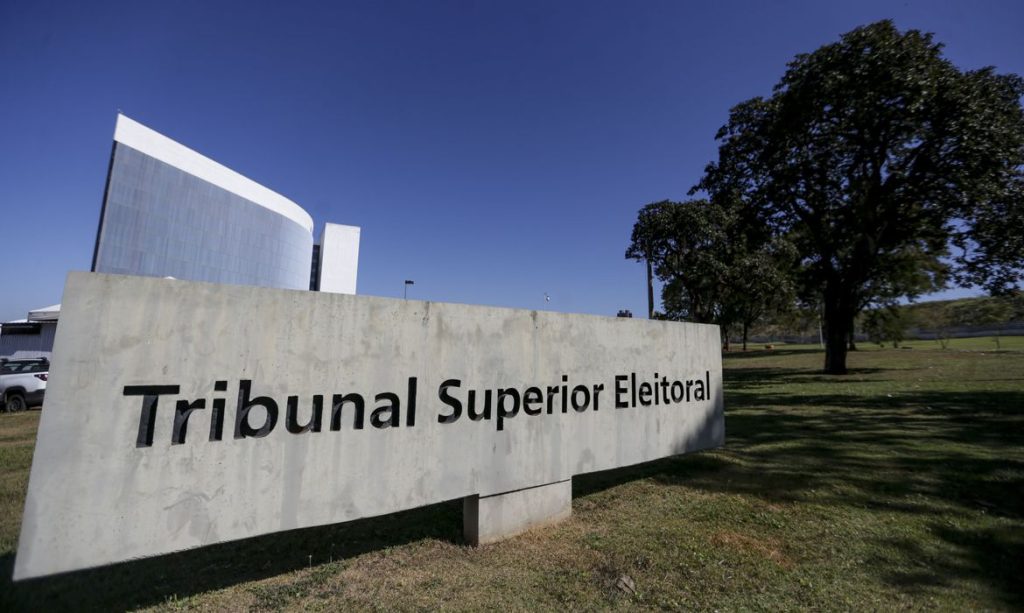 Partidos podem fazer convenções a partir deste sábado para oficializar candidatos