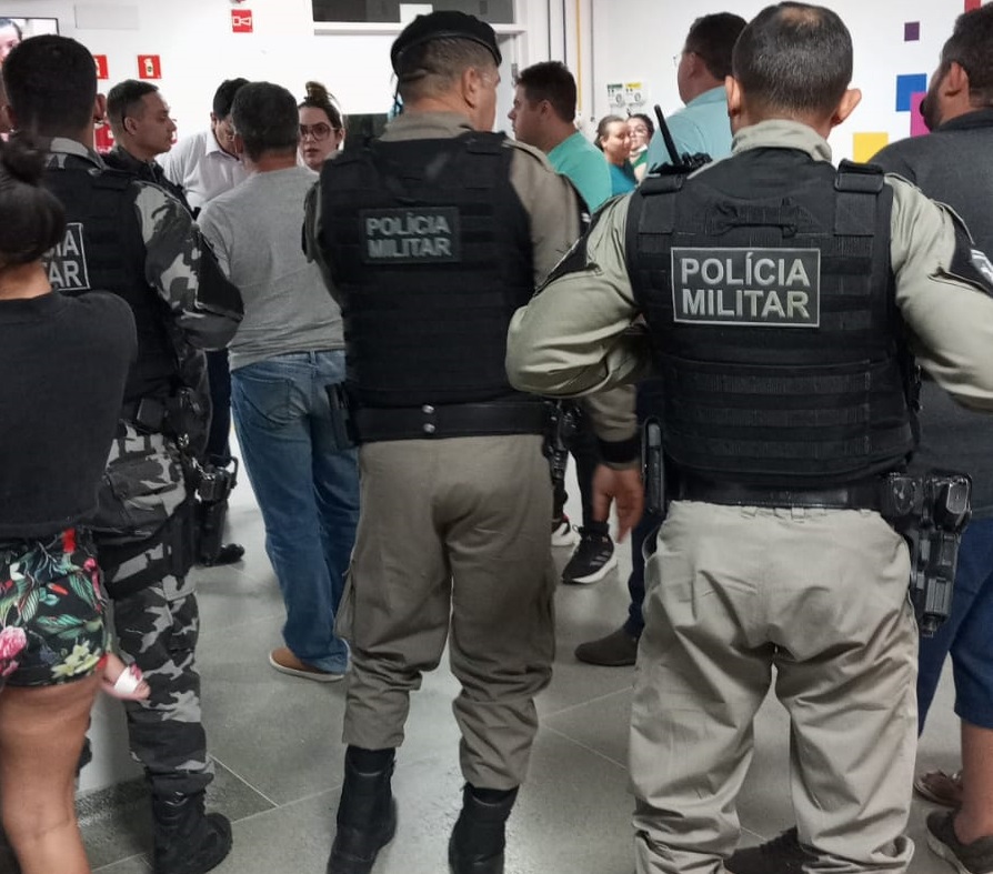 Invasão a hospital: Justiça manda Rafinha Banana apagar fake news com paciente em hospital de São Bento