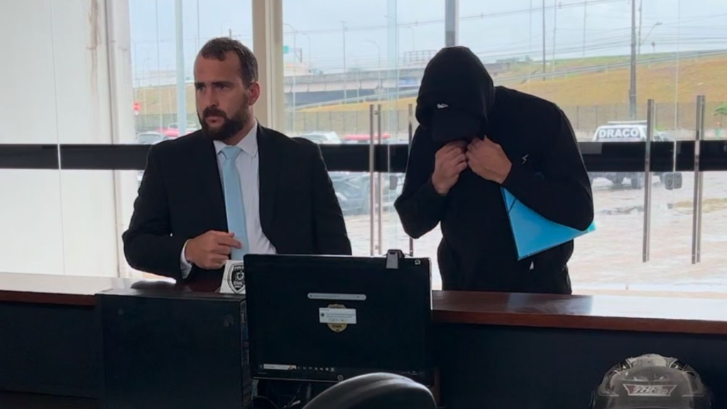 Suspeito de atropelar e matar ciclista se entrega à polícia em João Pessoa