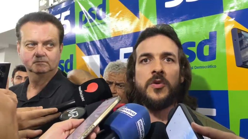 Pedro assume presidência do PSD e quer definir candidato da oposição até outubro