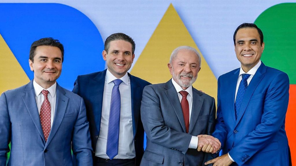 Hugo Motta elogia Gustavo Feliciano e reafirma confiança na condução do Ministério do Turismo