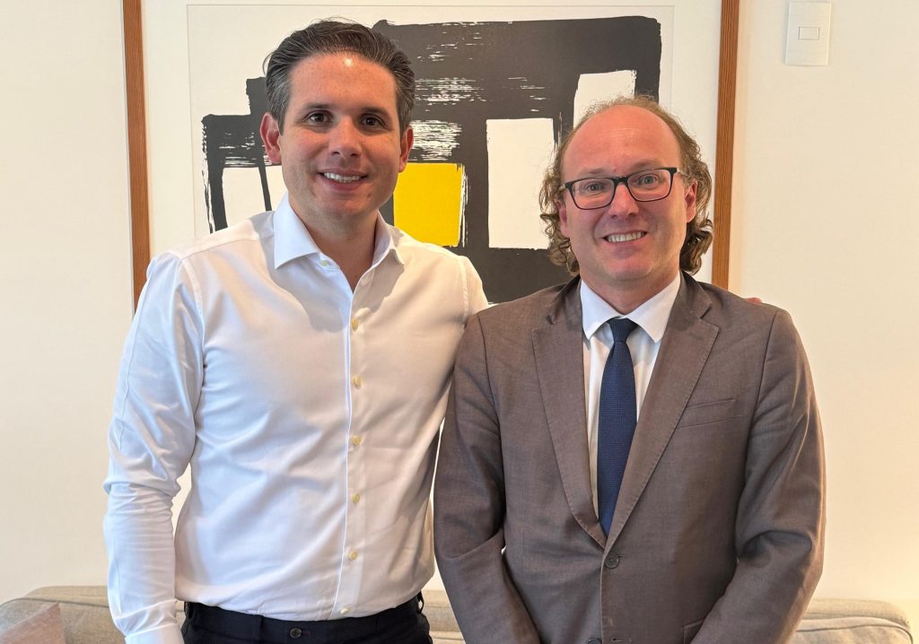 Hugo Motta se reúne com presidente do Ibama para tratar do Ramal do Piancó