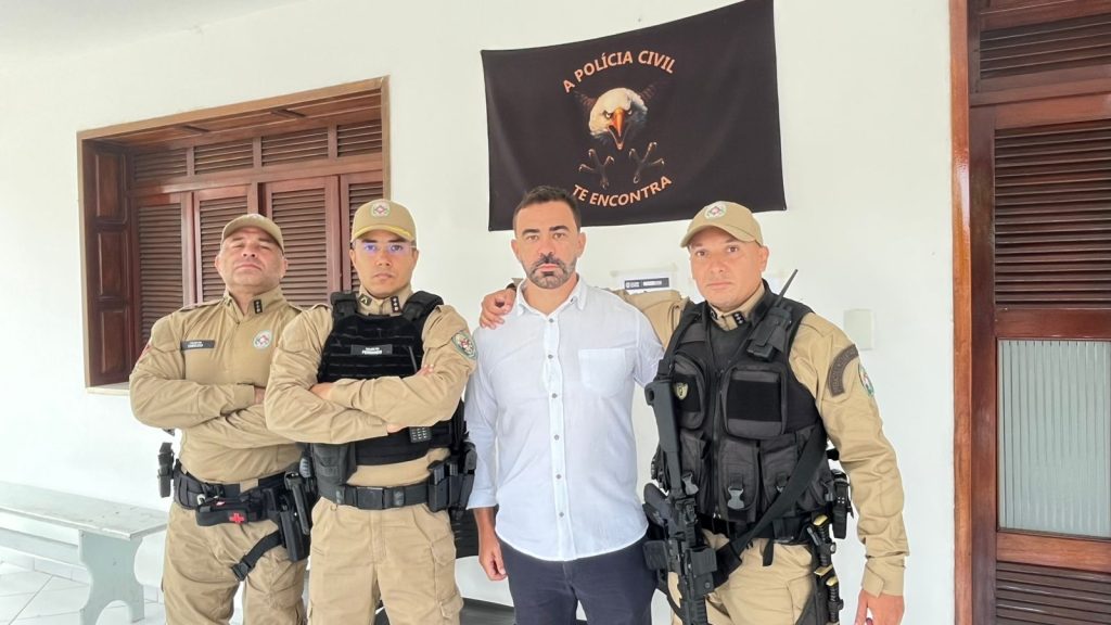 COMANDANTE DO 12º BATALHÃO SE REÚNE COM DELEGADO DA POLÍCIA CIVIL EM SÃO BENTO PARA TRATAR PLANEJAMENTO OPERACIONAL