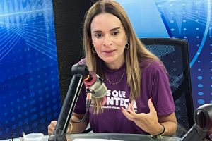 Daniella vê como natural PT permanecer na base após posse de Lucas no governo