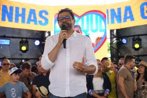 Dr. Jarques celebra aniversário em São Bento com festa e presença de várias lideranças do Sertão