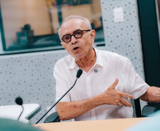 Cícero se solidariza com professores que aguardam nomeação no Estado e garante chamamento de todos os aprovados no concurso