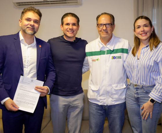 Olívia Motta dialoga com médicos do Sertão e assume compromisso com a valorização da categoria e o fortalecimento do SUS