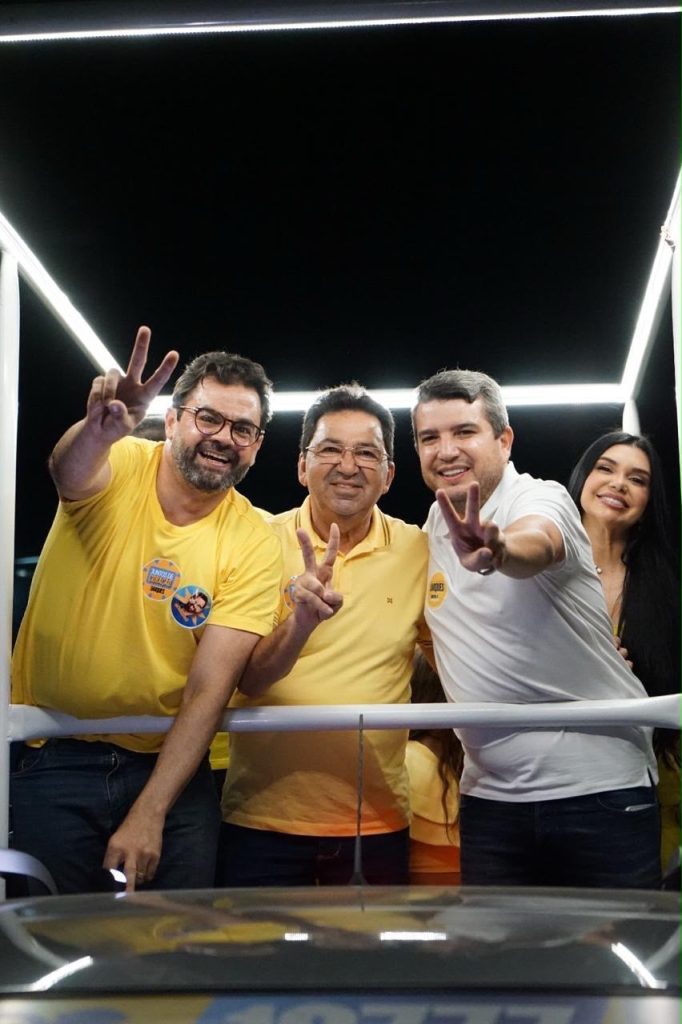 Dr. Jarques inicia campanha a deputado estadual com grande adesivaço e carreata histórica em São Bento