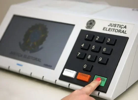 Pré-candidatos nas eleições de 2026 podem realizar propaganda intrapartidária a partir de amanhã