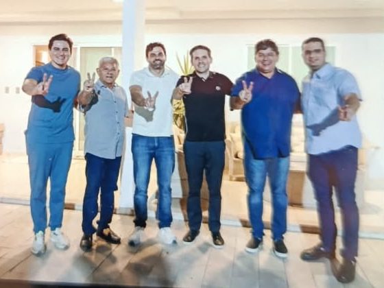 Encontro em Patos reúne lideranças de Pombal e coloca política em pauta