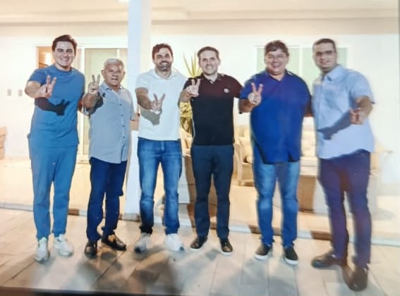Encontro em Patos reúne lideranças de Pombal e coloca política em pauta