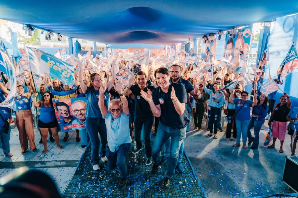Cícero mobiliza multidões na Capital e diz que chega à última semana do primeiro turno com energia e objetivos fortalecidos