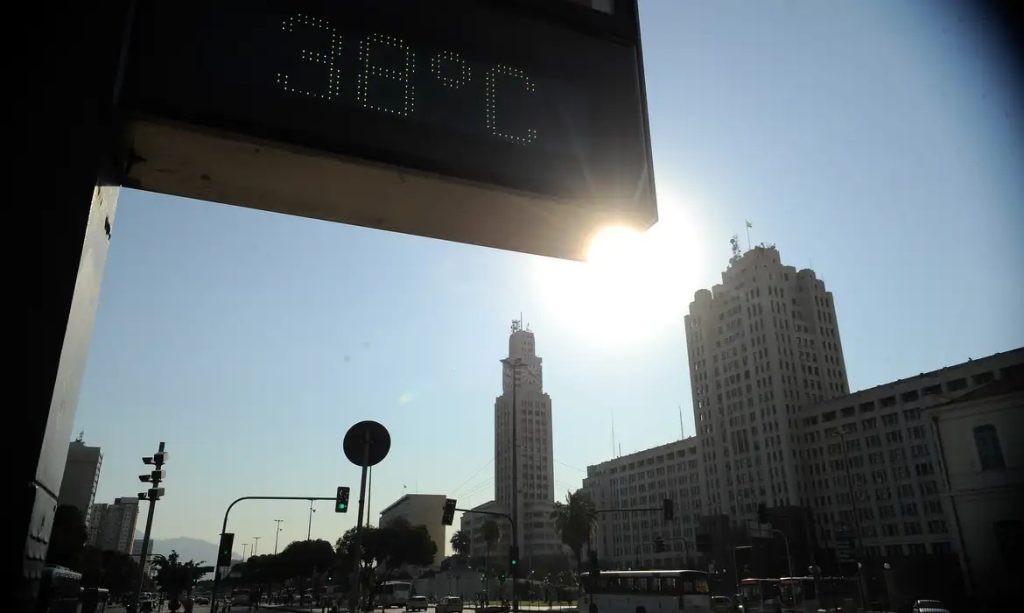 Inmet deixa Pombal e mais 131 municípios em alerta para baixa umidade, na Paraíba