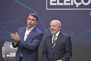 Segurança pública, SUS, Banco Master e Lulinha marcam debate entre Lula e Flávio Bolsonaro